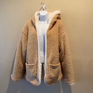 Love-tree teddy reversible cozy fall jacket, size medium in good condition